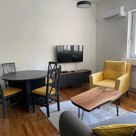 Apartment Tina