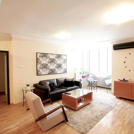 Apartment Tina